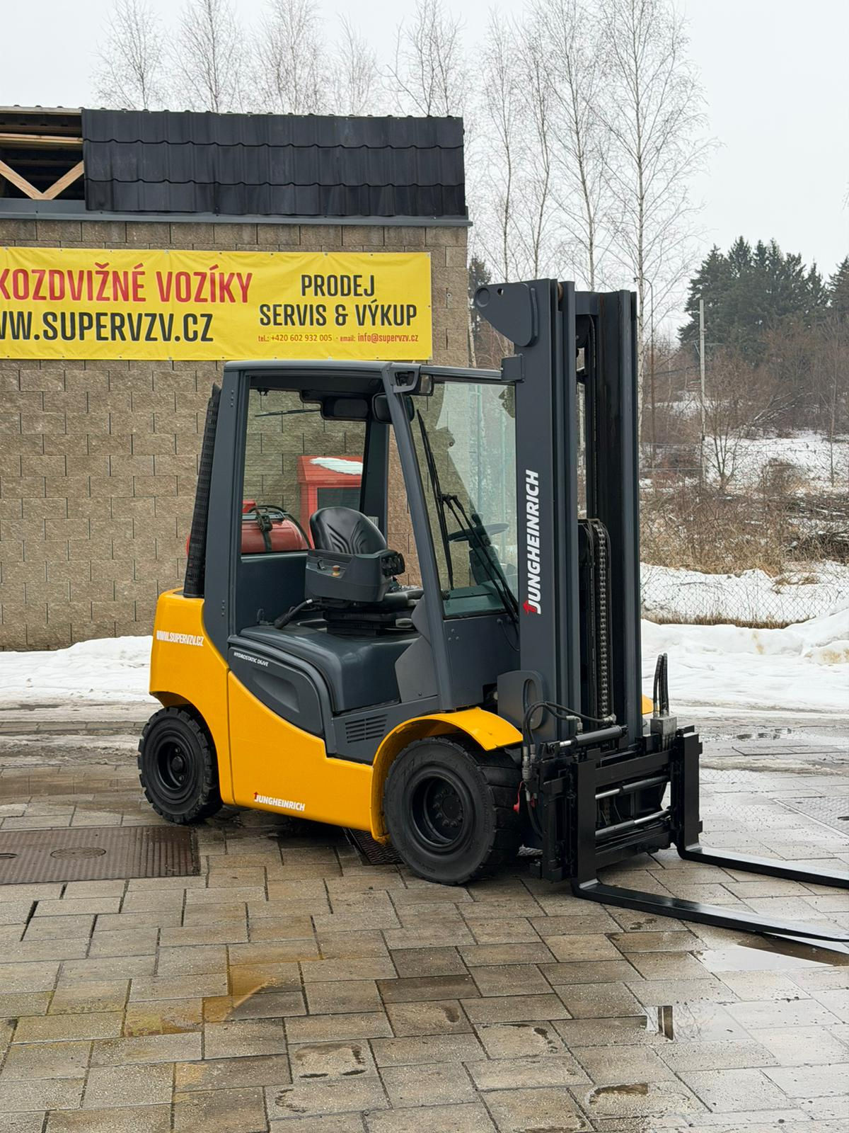 Vysokozdvižný vozík Jungheinrich TFG 425s