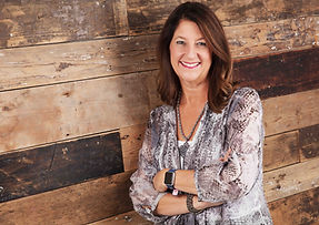 11133 Richardson Headshot ACh-36.jpg