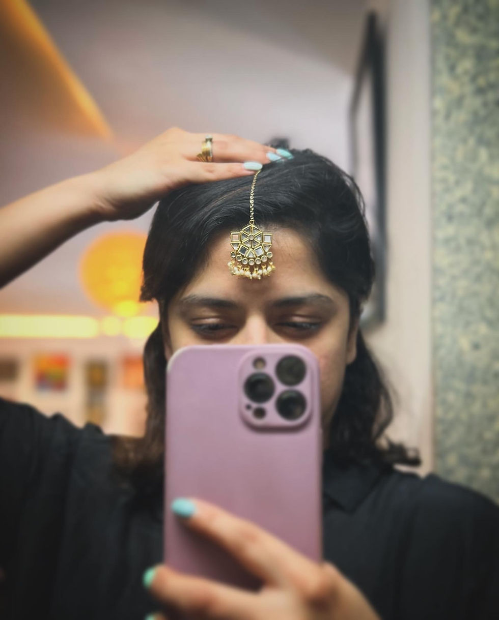 Thumbnail: Utsav MT #201