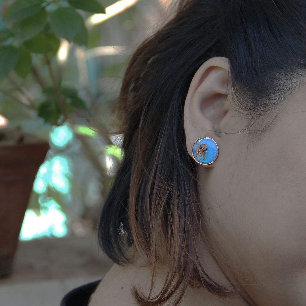 Thumbnail: Round Bound Rose