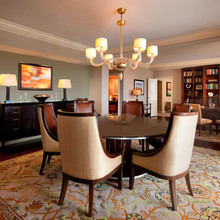 houxr-suite-4961-hor-clsc.jpg