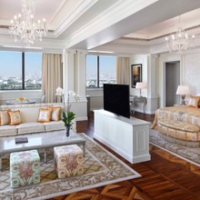 imperial_suite_bedroom.jpg