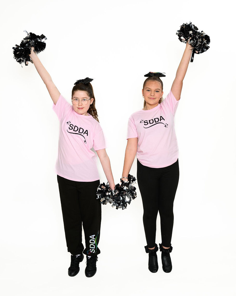 Joggers, Leggings & Pink Tshirt