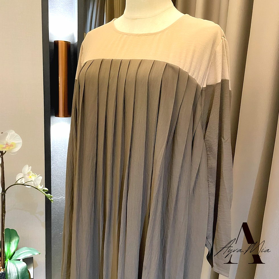 Thumbnail: Naayla Colorblock Pleated Maxi (Available in 6 colors) 
