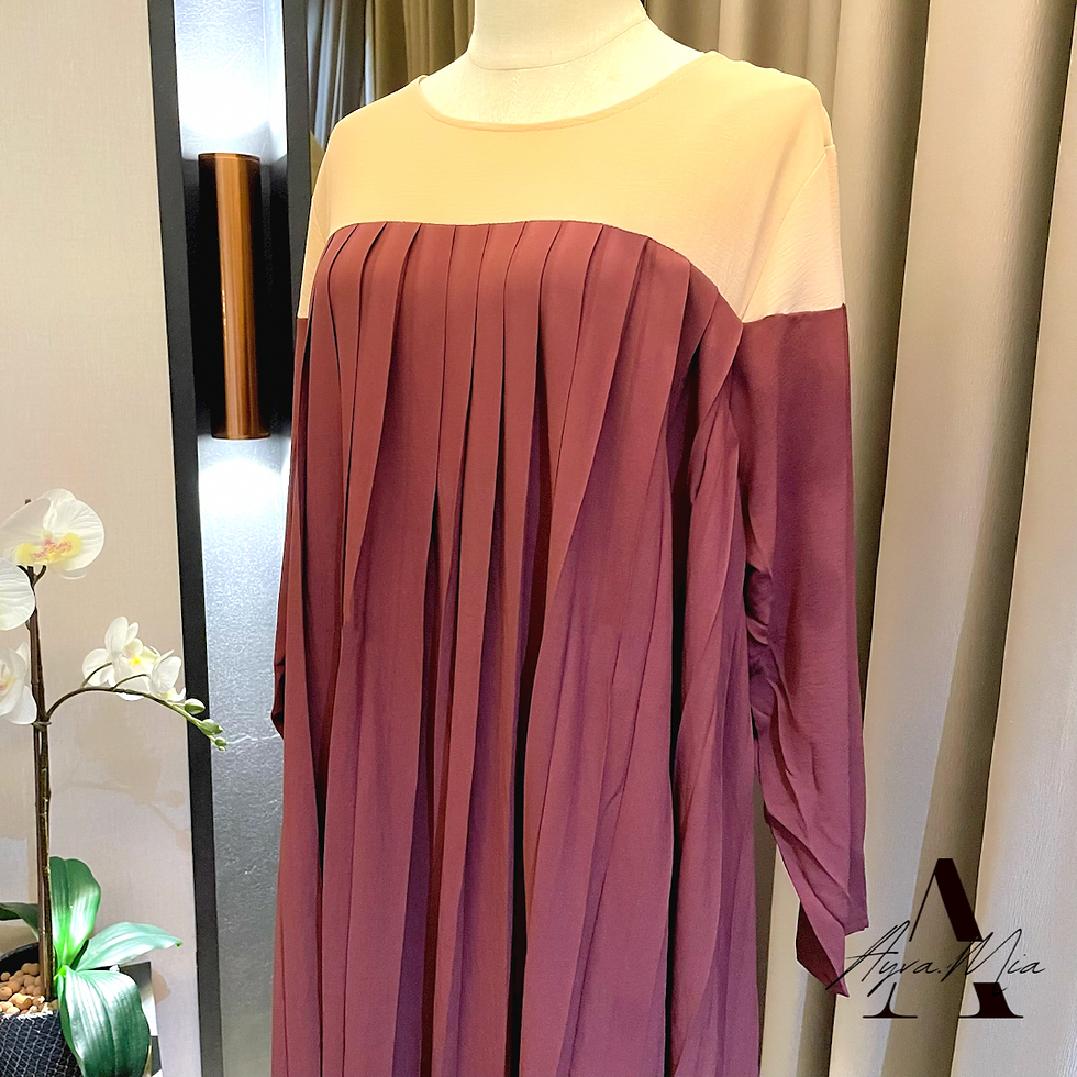 Thumbnail: Naayla Colorblock Pleated Maxi (Available in 6 colors) 