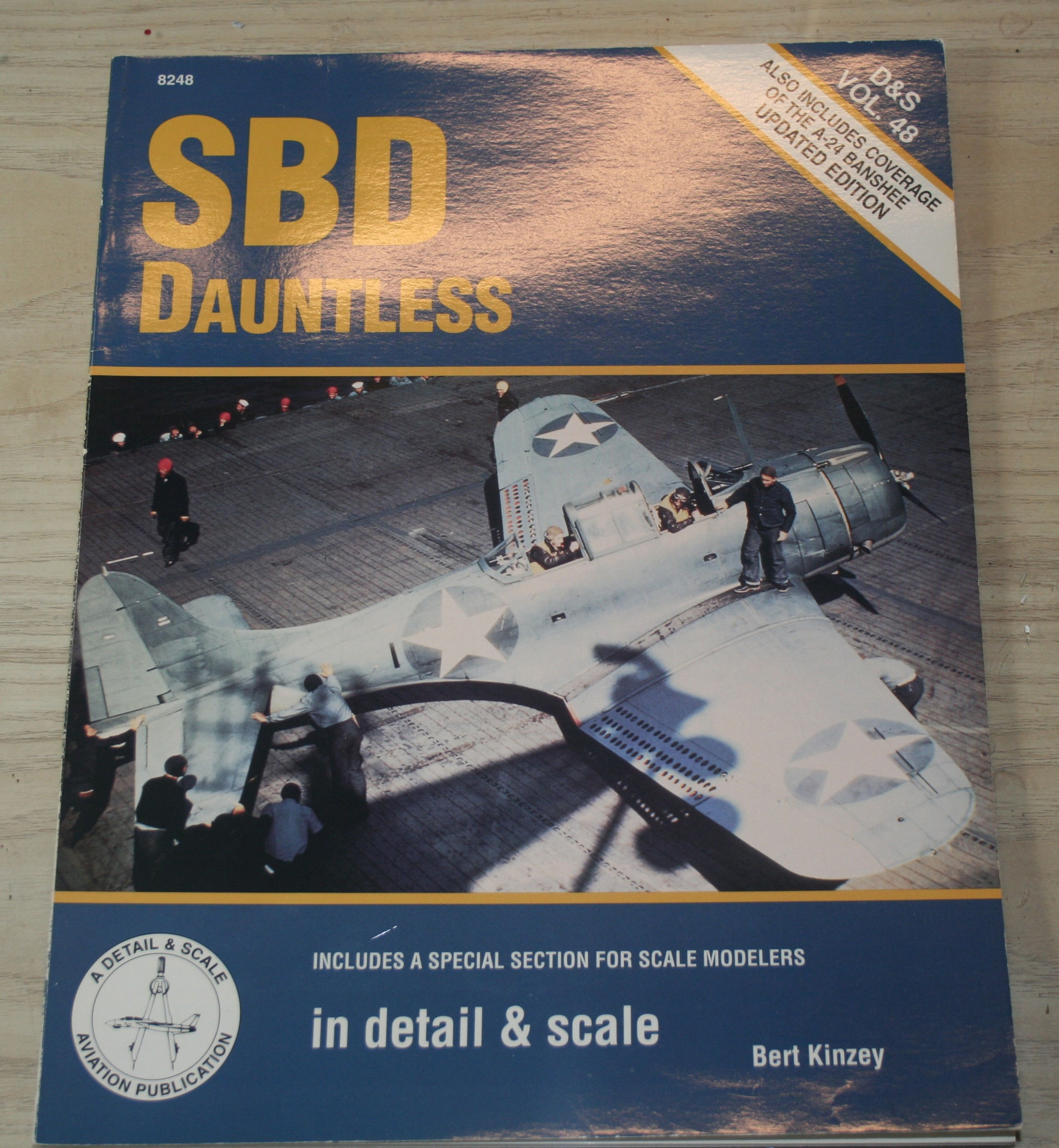 Detail & Scale Vol 48 SBD Dauntless Bert Kinzey Aviation Reference