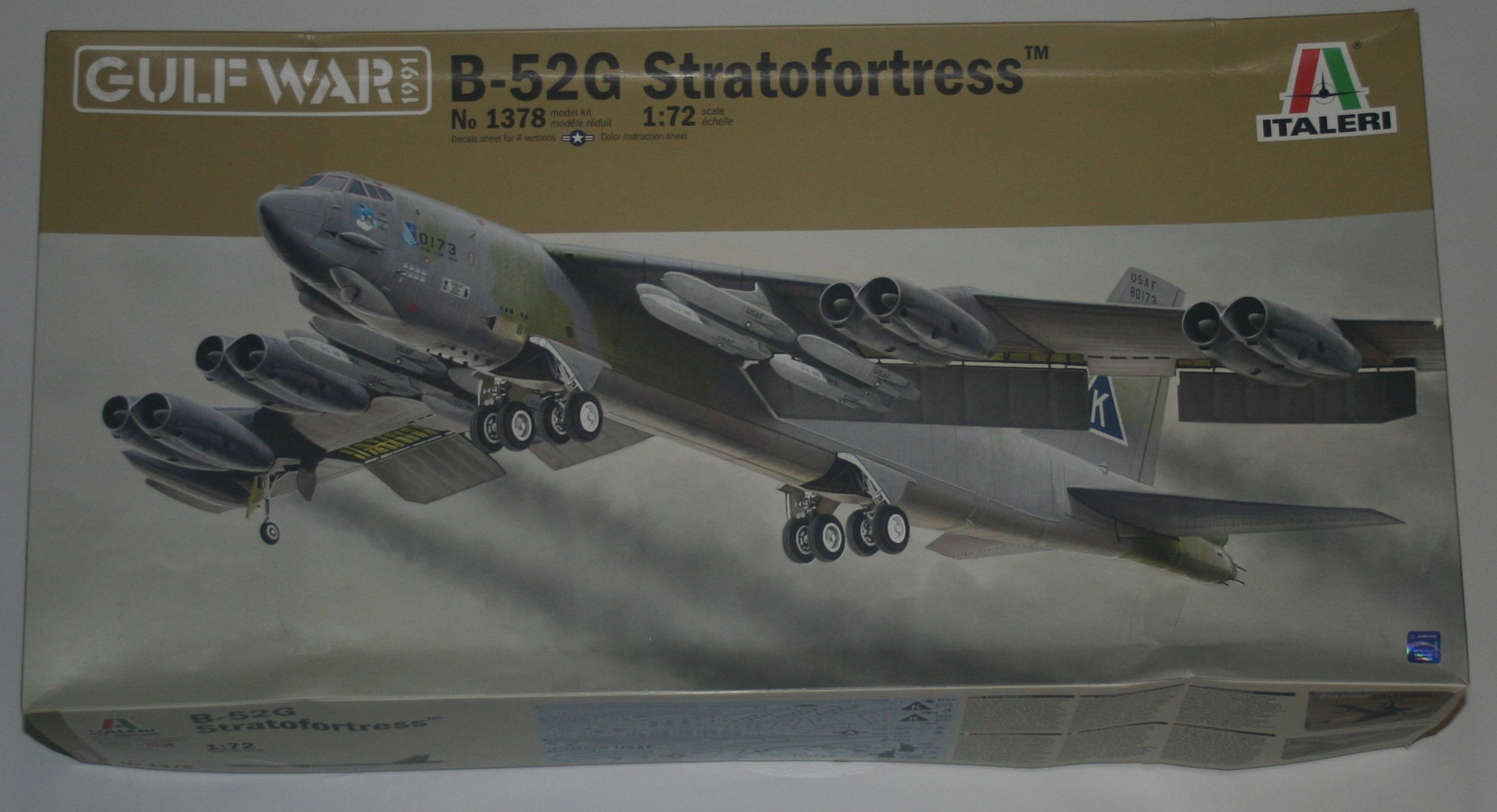 Italeri 1/72 B-52G Stratofortress Gulf War #1378 USAF Strategic Bomber Kit