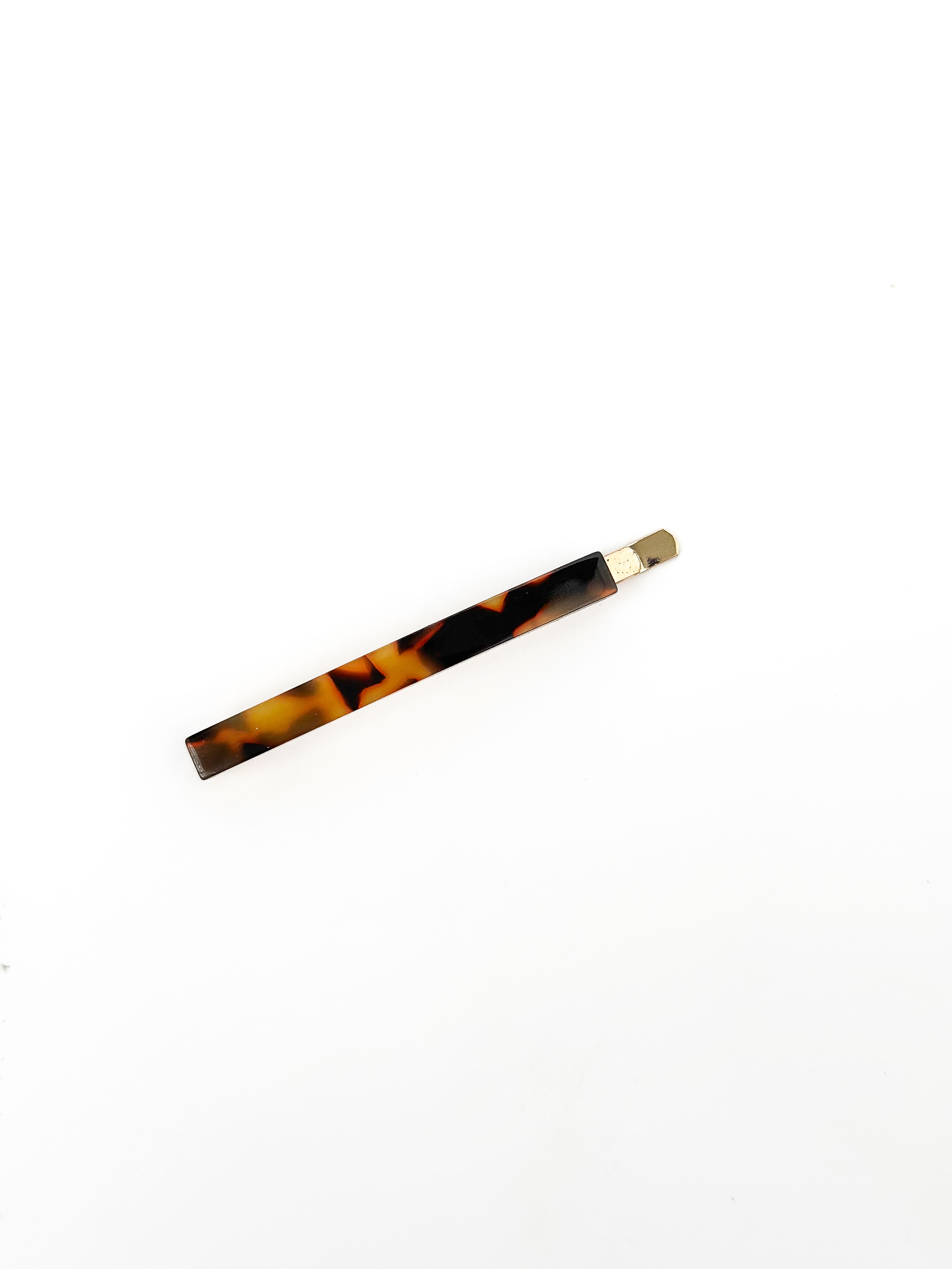 Невидимка темний лео