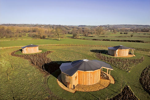 round prefab wooden lodge