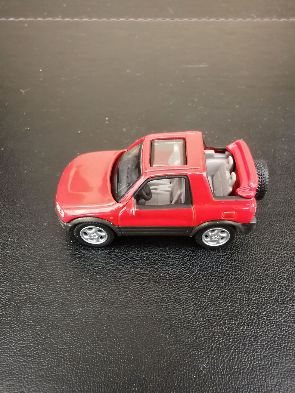 RED (BEIGE INTERIOR)