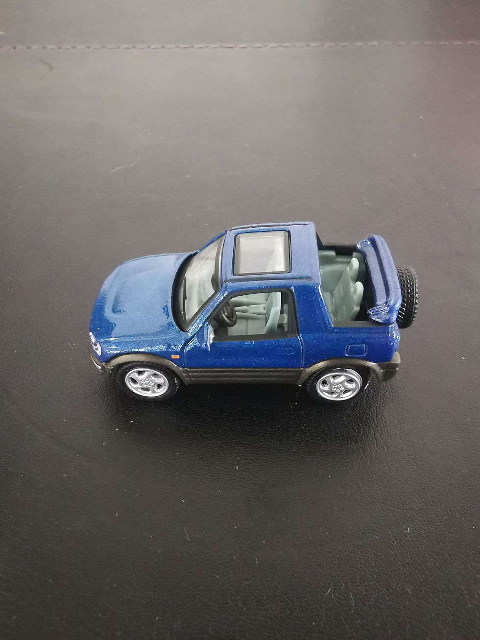 CABRIO BLUE (SCREW)
