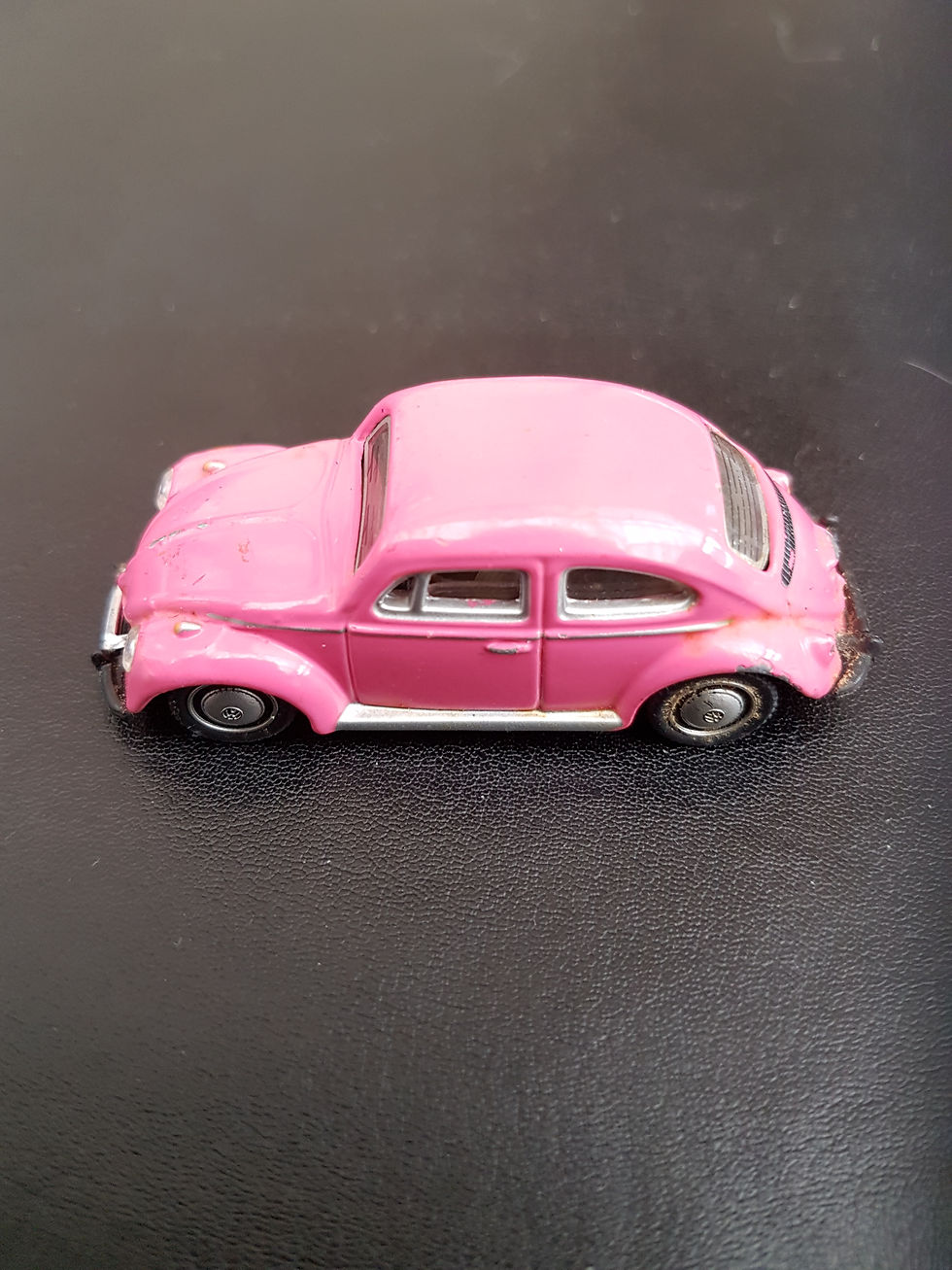PINK (BLACK BUMPERS)