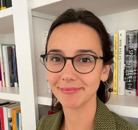 Dr Giulia Boz