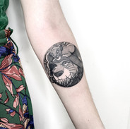 LION KING tattoo fait par l'artiste Tatoueuse Vino