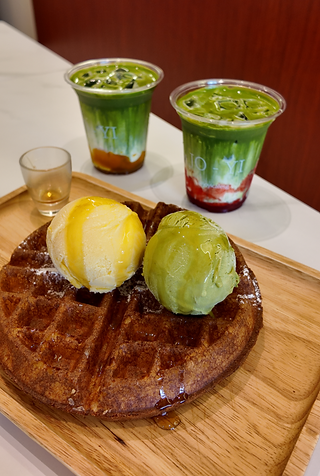 Waffle with two gelato scoops and mango and strawberry matcha drinks at JO-YI CAFE in Bedok North