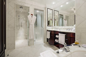 Luxury bath 2.jfif