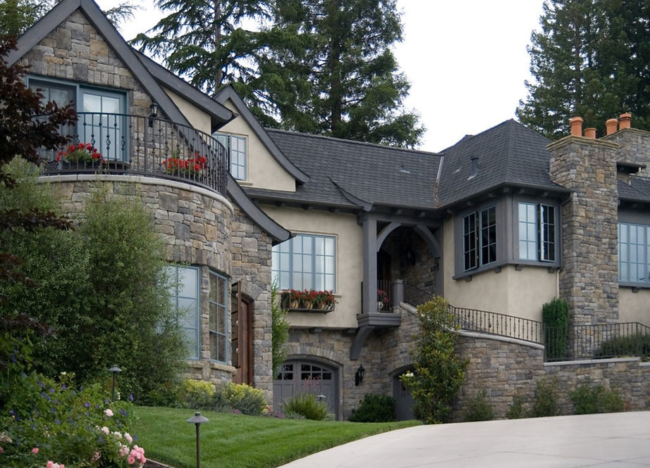 Charming guest cottage..jpg
