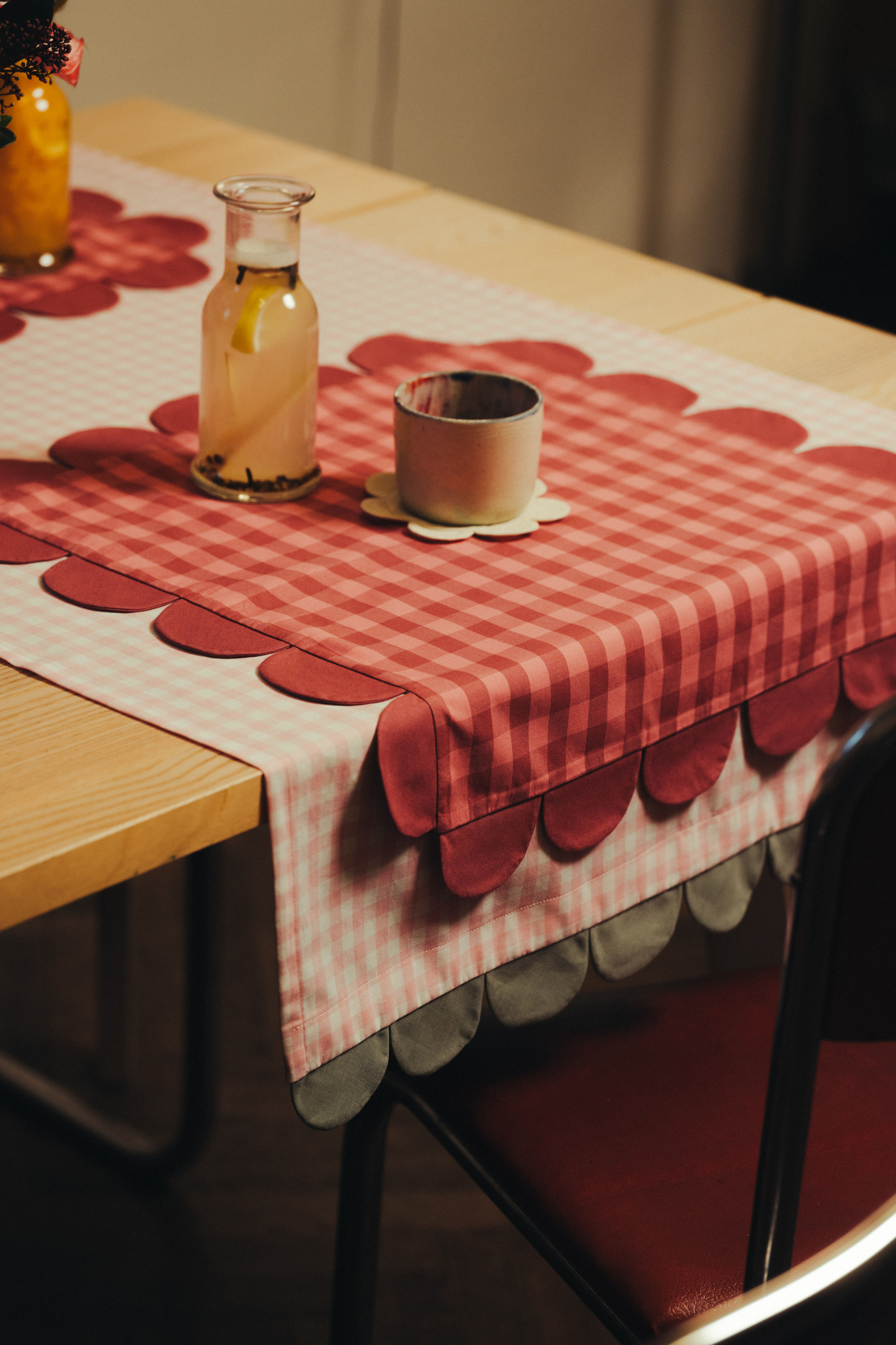 bieżnik + dwie serwety