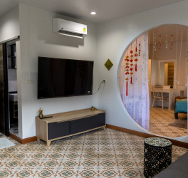 Image (Room Interior)