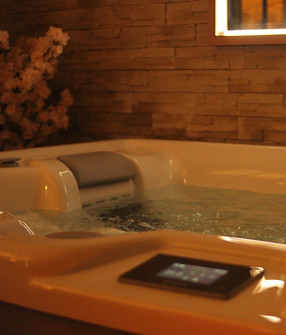 Jacuzzi