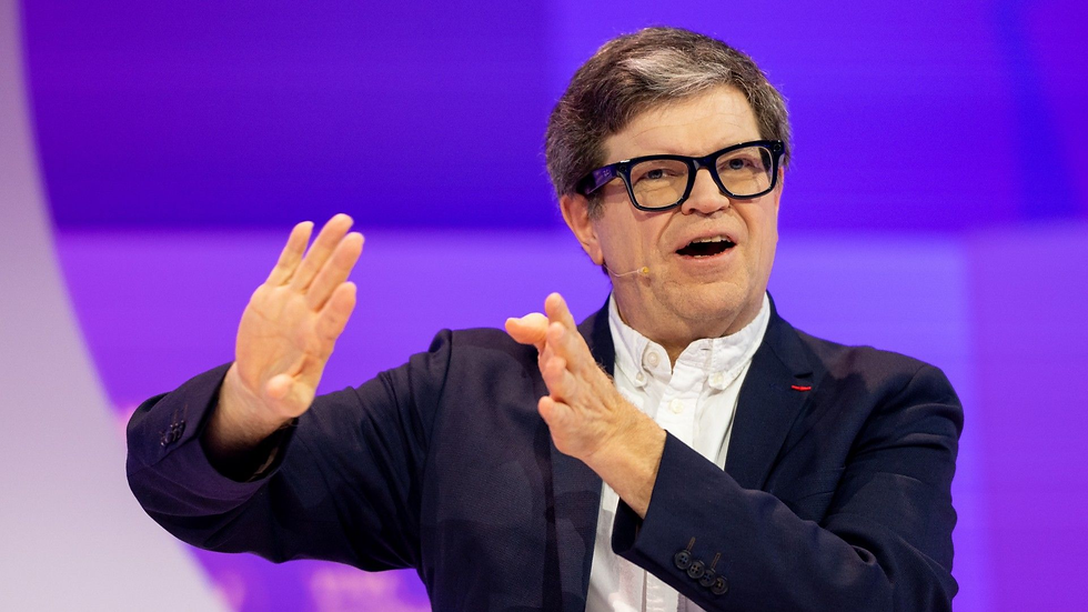 The Catalyst: The Llama 4 Benchmark Scandal