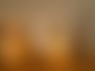 des veilleuses et des doudous dans une chambre d'enfant