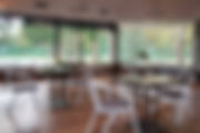 ラウンジ