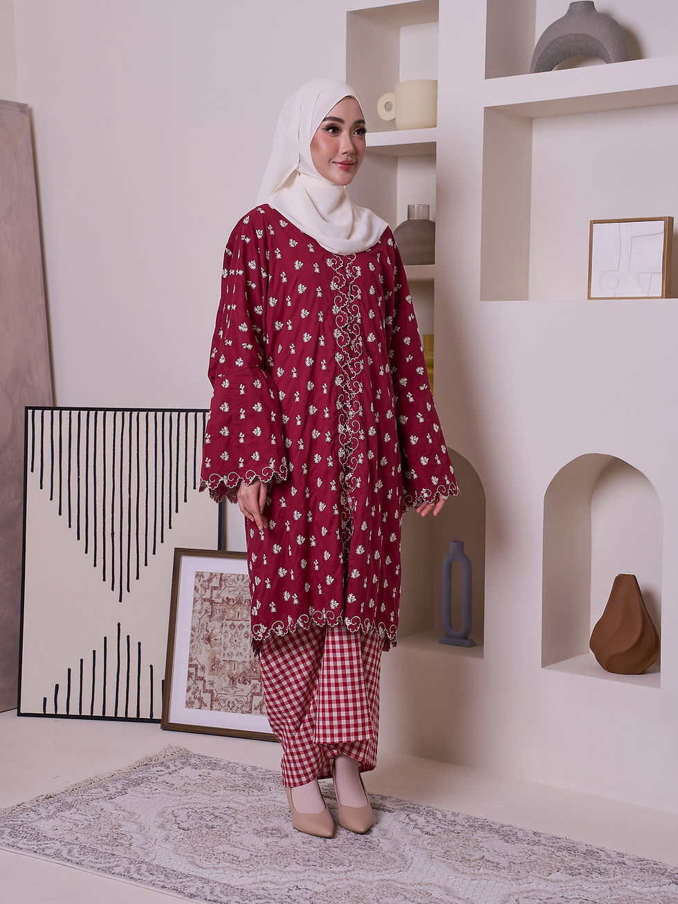 Thumbnail: Kebarung Mayang Sari With Instant Pario in Maroon