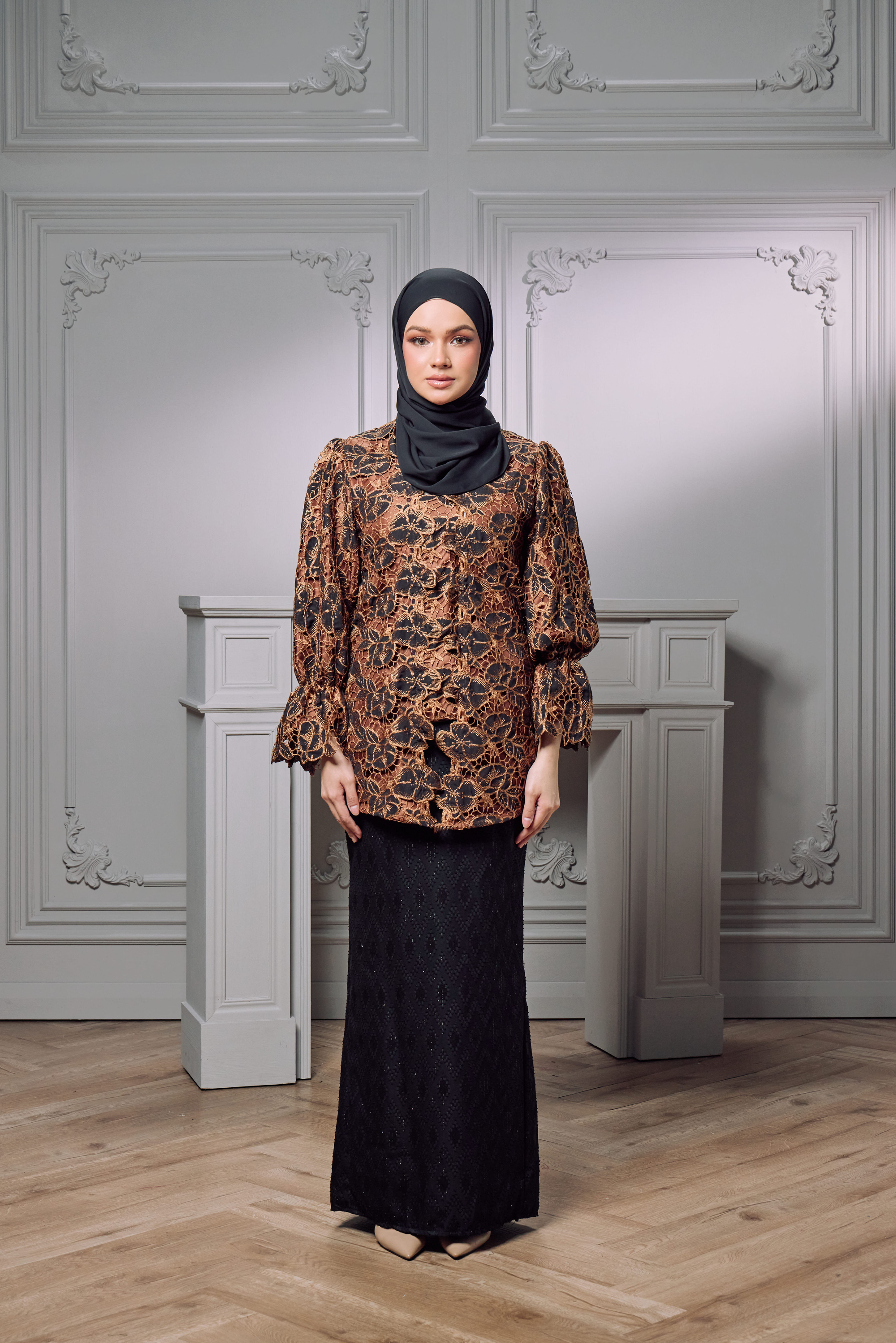 Nelly Kebaya in Bronze