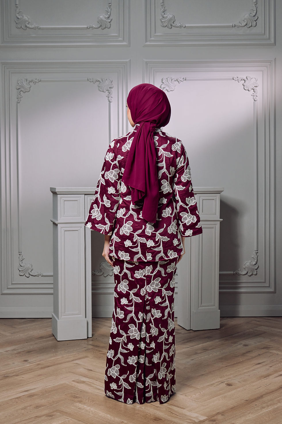 Thumbnail: Leona Kurung In Burgundy 