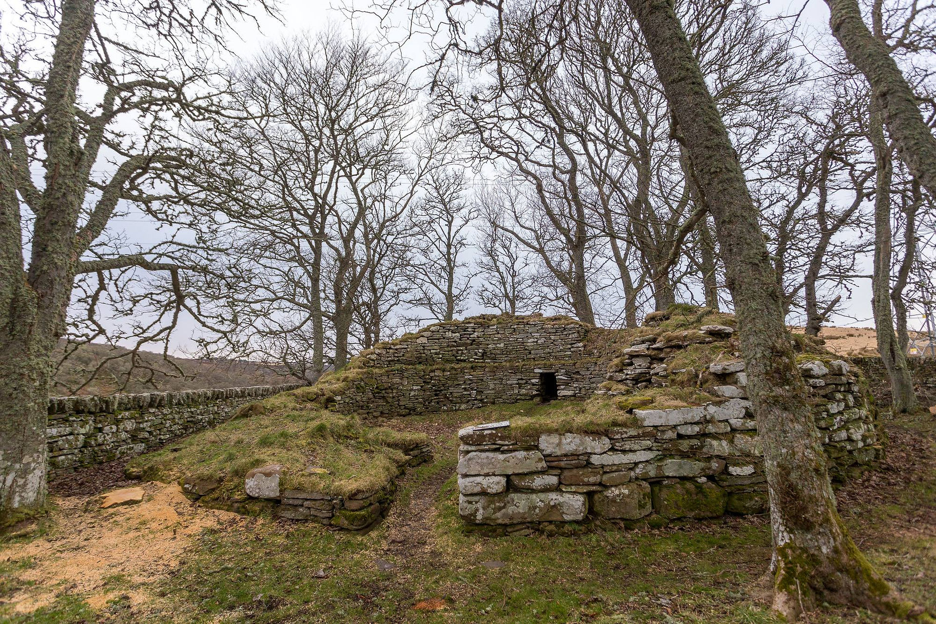 Dunbeath Broch - Laurence & Jessica Norah, of Independent Travel Cats & Finding the Universe
