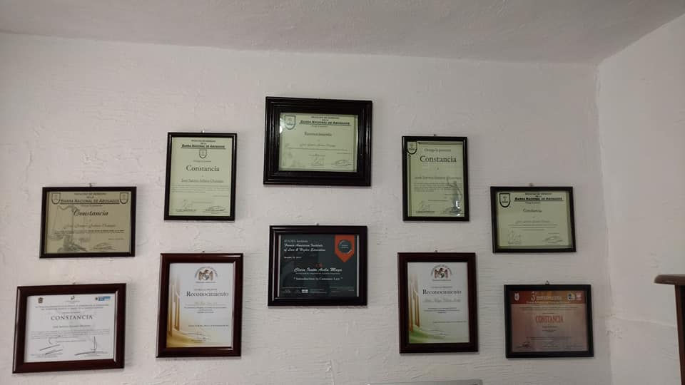 CONSULTORÍA JURÍDICA DE VANGUARDIA