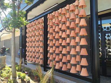 Garden Walk Mall Hanging Wall Terracotta Pots