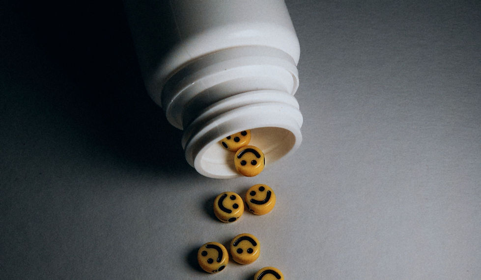 supplements-myGiulia-pexels-oandremoura_edited.jpg