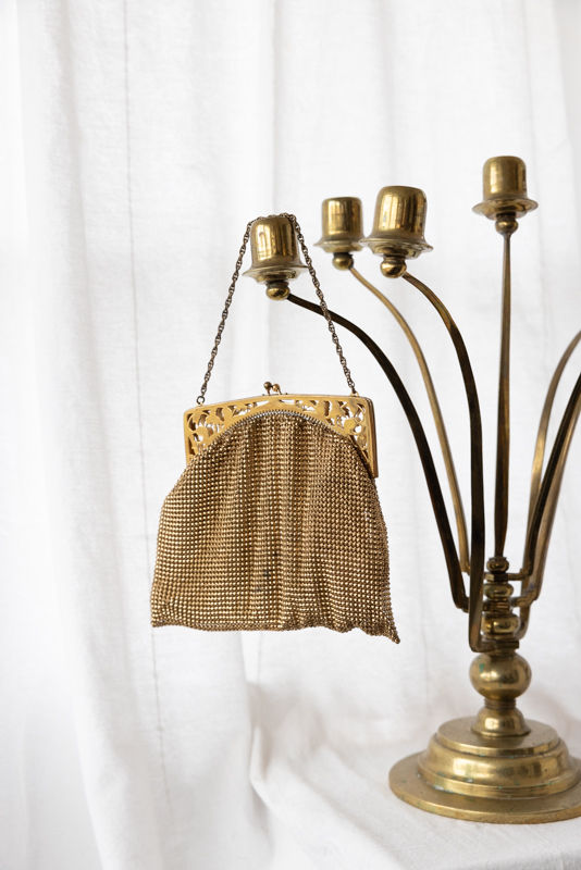 Beautiful Whiting & Davis Gold Vintage Purse