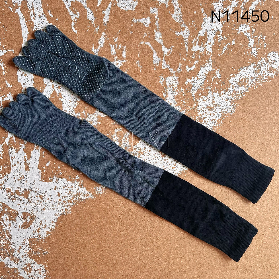 サムネイル： 秋冬用 ニーハイ丈 五本指 ピラティス・ヨガ用 滑り止めソックスN11450