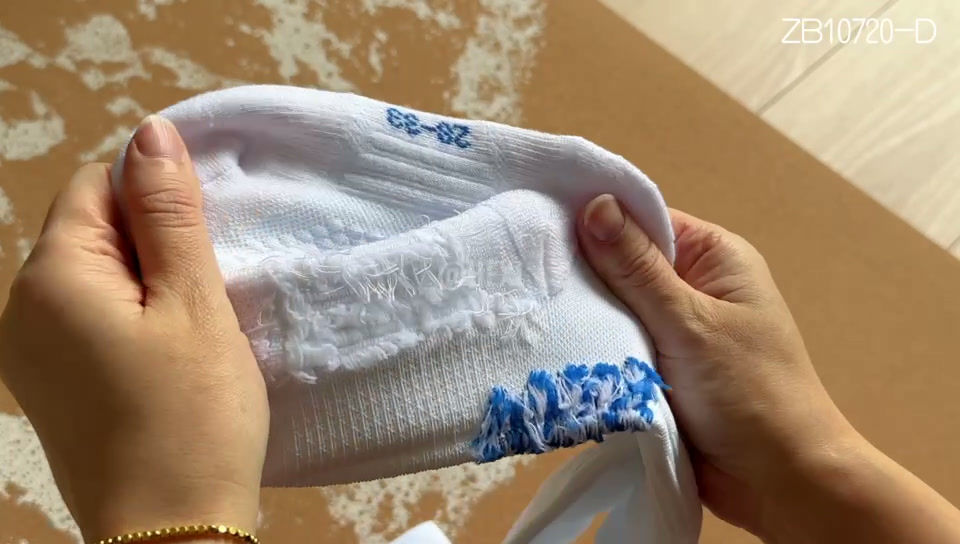 サムネイル： タオル底サッカーソックス ZB10720-D