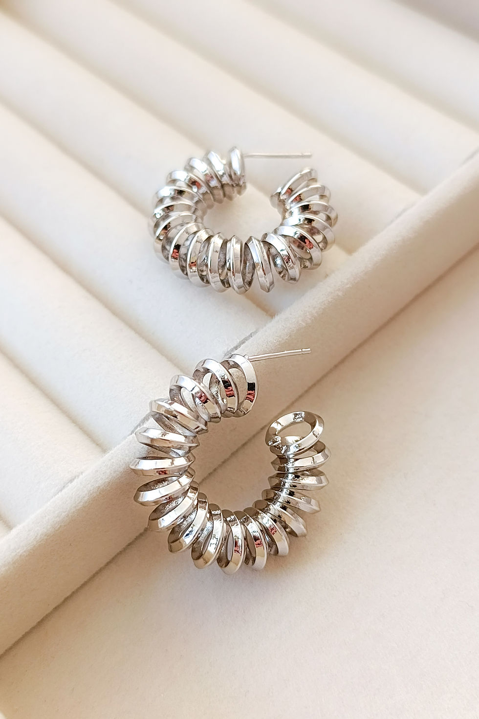 Modern Silver Spiral Halkalı Zarif Günlük Minimal Küpe