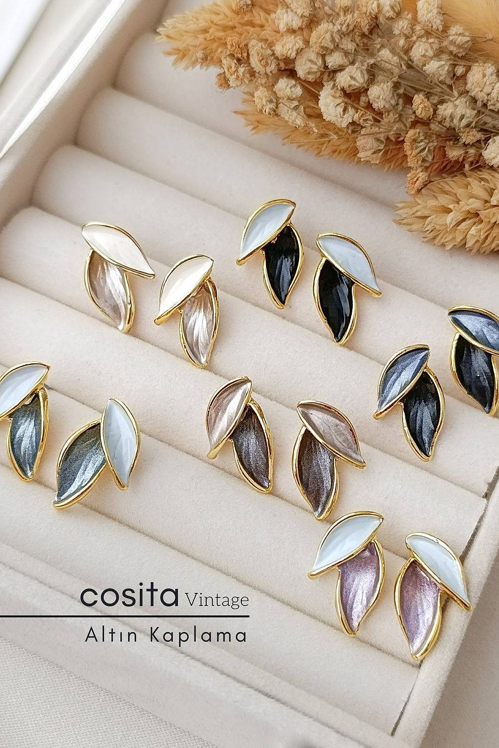 Küçük resim: Vintage Gri Antrasit Altın Kaplama Yaprak Küpe