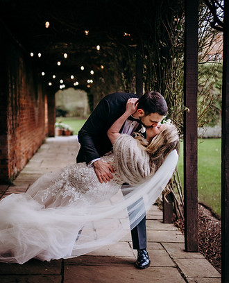 Cheryl-Joe-Woodhall-Manor-Wedding-728.jpg