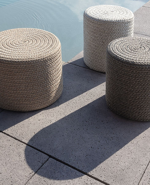 Tambora_Pouf_TAP16059_Summer_Sand_55x55x42_TAP32057_White_Dew_43X43X48_TAP39060_Obsidian_4