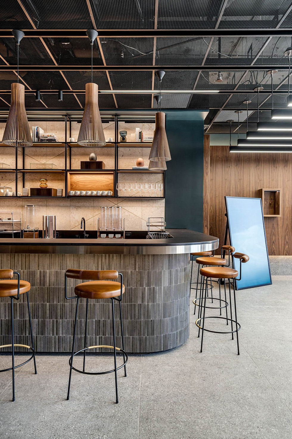 Porsche Studio Naples | Naples 2Night Digital Magazine