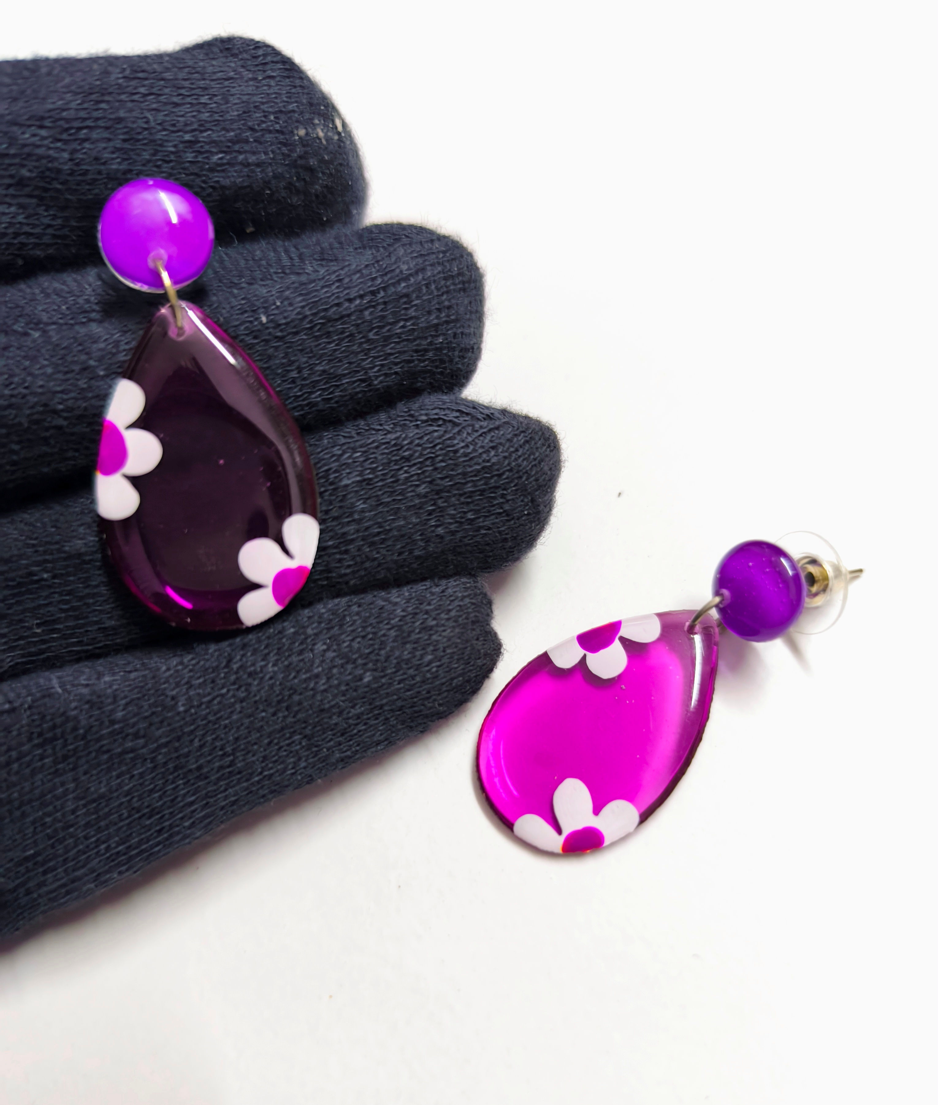 Premium quality Resin Earrings, Flower print