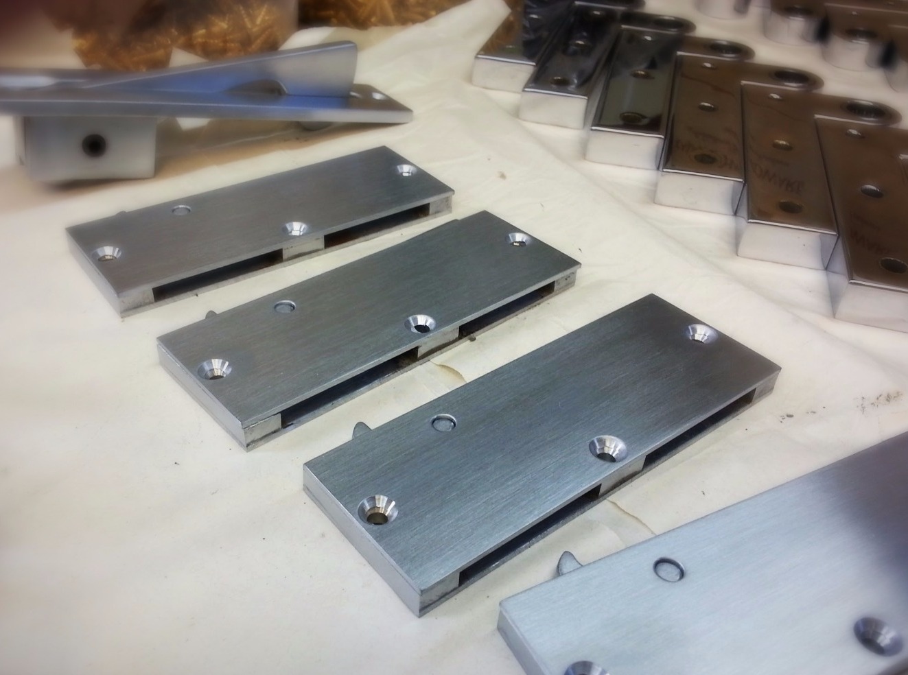 RAJACK FE158F Extended Knife Edge Pull