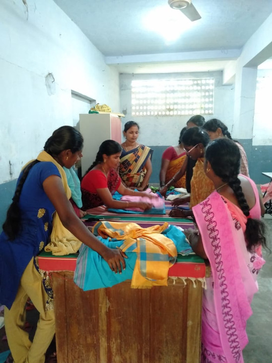 sewing (3).jpeg