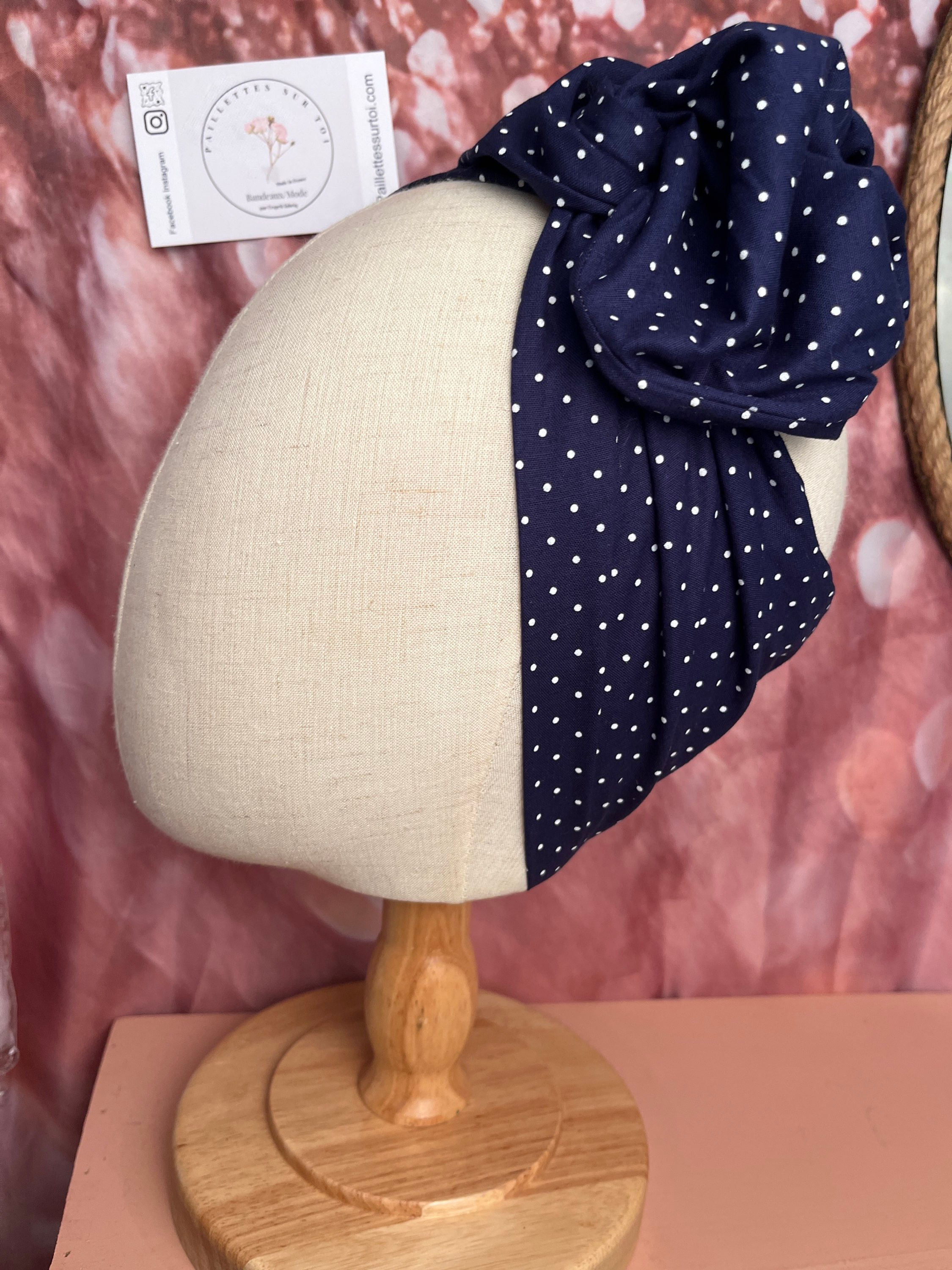 Turban pois bleu marine
