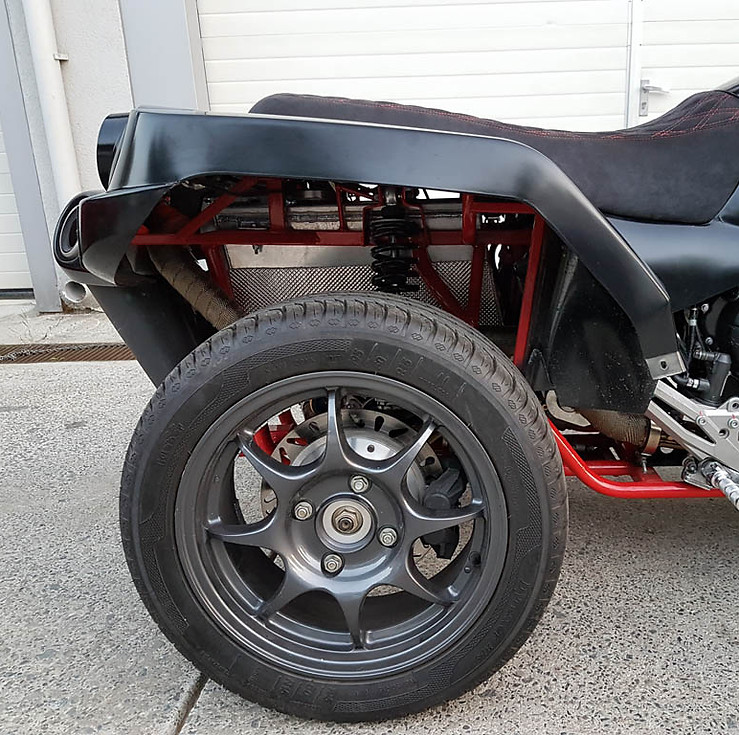 atv1000rr-img5.jpg