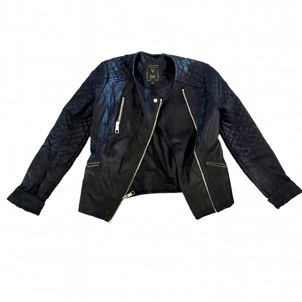 Flaky black jacket