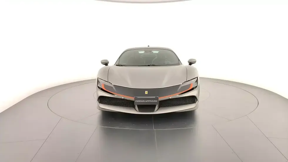 Miniaturbild: Ferrari SF90 • 2020 - 2,950 km