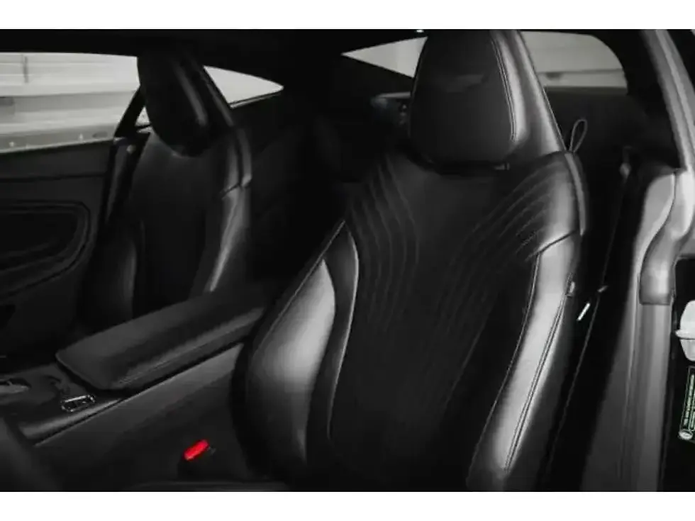 Miniaturbild: Aston Martin DB11 V8 Coupe • 2020 - 27,300 km